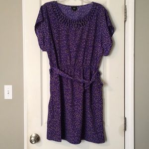 Blue/purple dress with pattern